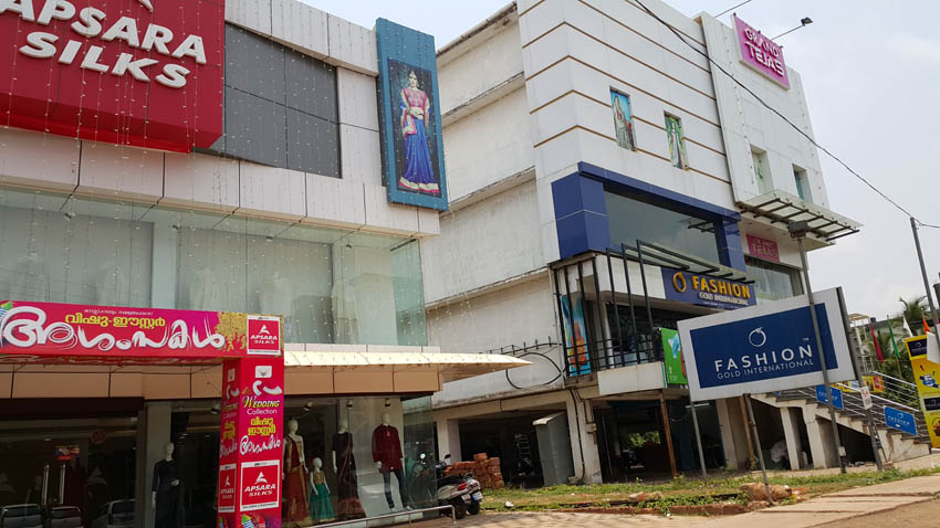 Kannur - Malls, Multiplexes, Shopping Centers & Commercial Buildings 