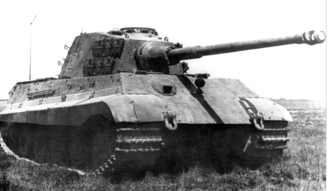 Finalmente fue Henschel quien ganó el proyecto para fabricar el nuevo Tiger II