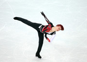 Figure_Skating_Winter_Olympics_Day_7_b0v4x_QGKW1k